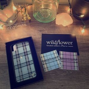 iPhone XR wildflower phone case